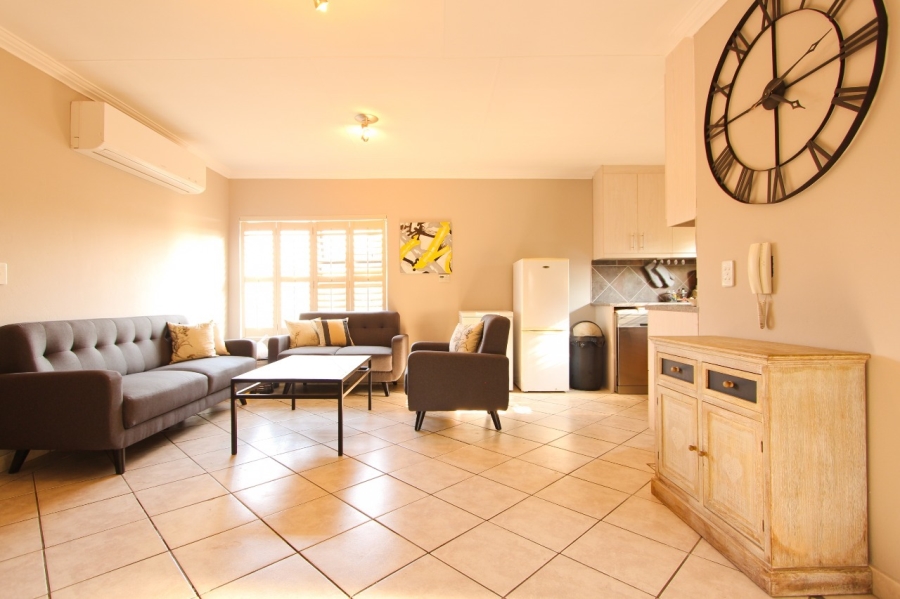 To Let 2 Bedroom Property for Rent in Miederpark North West